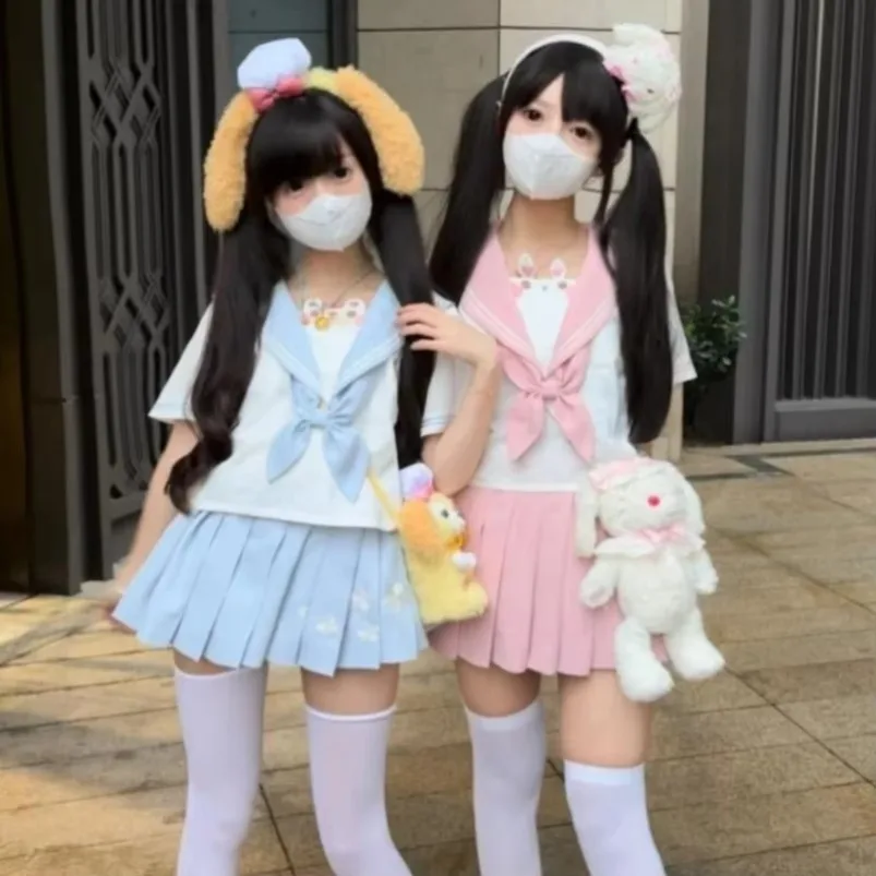 Японская униформа Kawaii в консервативном стиле Y2k, комплект женской рубашки с милым бантом и матросским воротником, топ с оборками, мини-юбка-пачка, костюм школьницы
Японская униформа Kawaii в консервативном стиле Y2k, комплект женской рубашки с милым бантом и матросским воротником, топ с оборками, мини-юбка-пачка, костюм школьницы