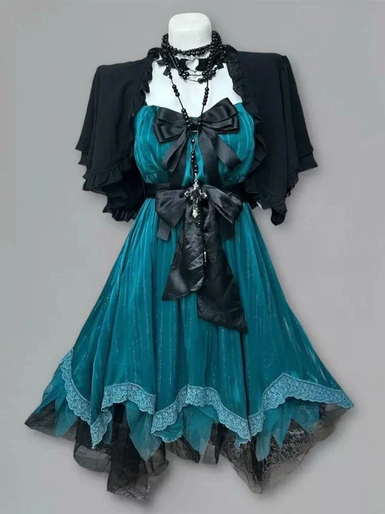 Vintage Black Lace Trim Dress Women's Summer 2026 New Style Two-Piece Set Carved out Design Sense Casual Fashion
Vintage Black Lace Trim Dress Women's Summer 2026 New Style Two-Piece Set Carved out Design Sense Casual Fashion