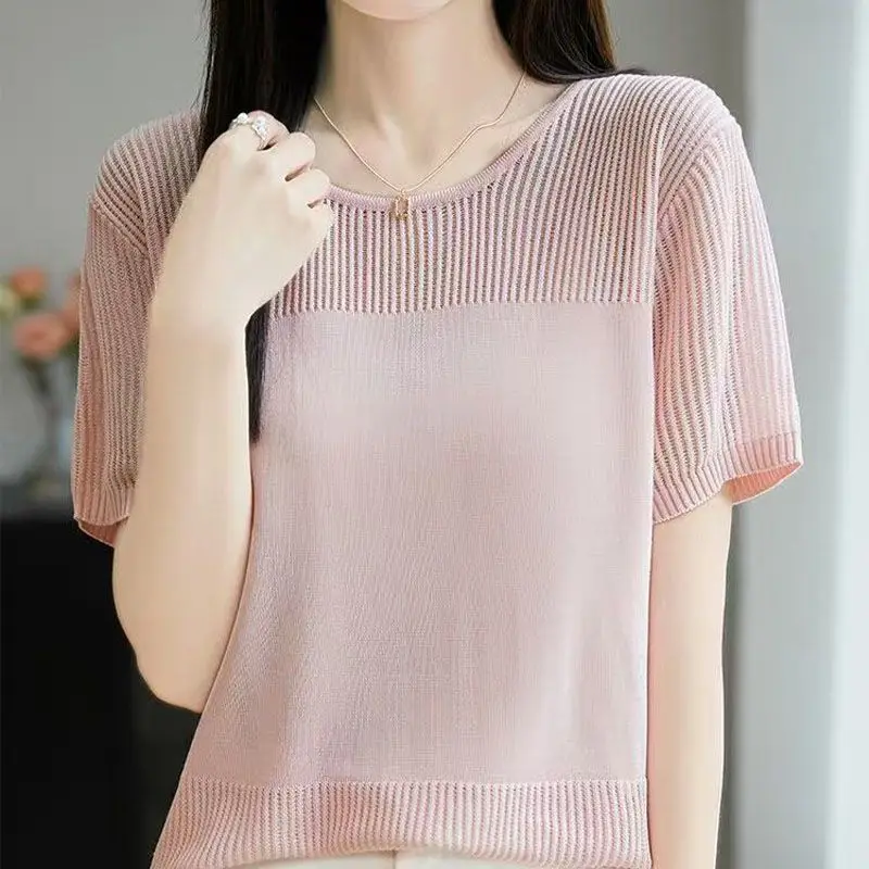 Women's Pink Hollow Out Ice Silk Knit Top Round Neck Short Sleeve Loose Fit Casual Summer Top
Women's Pink Hollow Out Ice Silk Knit Top Round Neck Short Sleeve Loose Fit Casual Summer Top