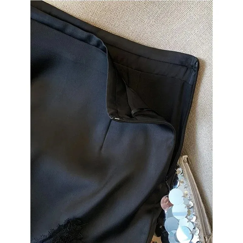 Fashion Lace Patchwork Satin A-line Skirt Ladies Summer High Waist Solid Color Temperament Skirt Women Clothes Simplicity Skirt
Fashion Lace Patchwork Satin A-line Skirt Ladies Summer High Waist Solid Color Temperament Skirt Women Clothes Simplicity Skirt