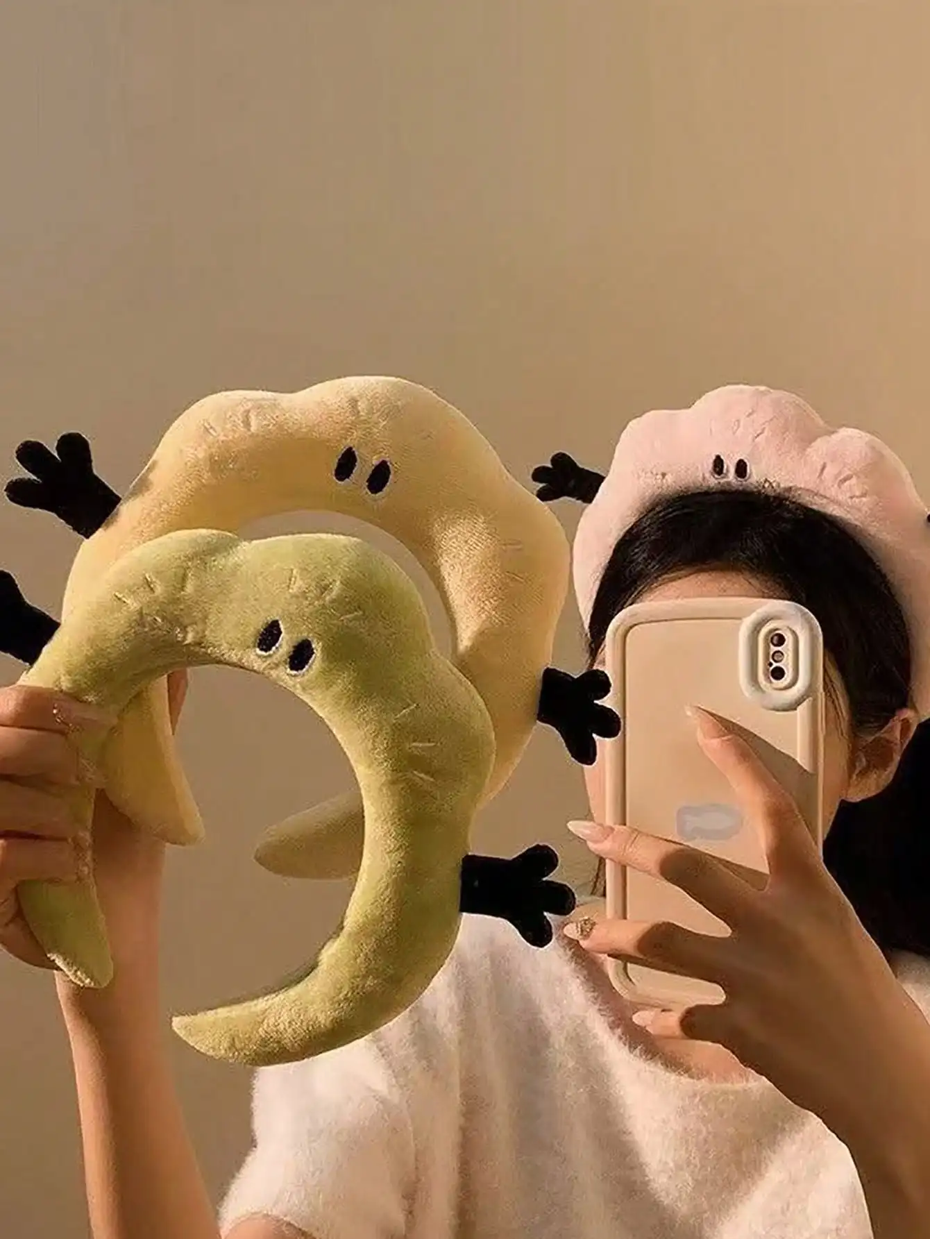 1pc Cute Cloud Headband, Hair Accessory For Washing Face, Makeup, Autumn/Winter
1pc Cute Cloud Headband, Hair Accessory For Washing Face, Makeup, Autumn/Winter