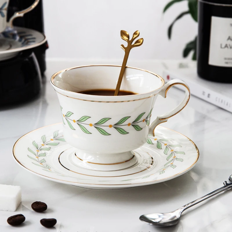 Coffee Cup Afternoon Tea Party Hotel Drinkware Porcelain Teacup and Saucer Luxury Coffee Tea Cup and Saucer Set Gold Rim Ceramic
Coffee Cup Afternoon Tea Party Hotel Drinkware Porcelain Teacup and Saucer Luxury Coffee Tea Cup and Saucer Set Gold Rim Ceramic
