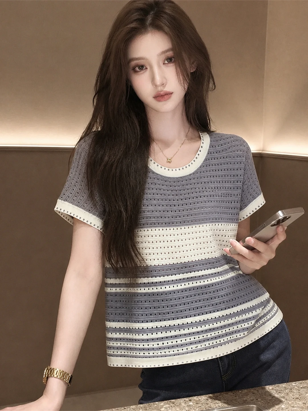 Fashionable Knitted Ice Silk Short Sleeve round Neck Color Block Top Versatile Summer Casual Wear Commute Style Korean Version
Fashionable Knitted Ice Silk Short Sleeve round Neck Color Block Top Versatile Summer Casual Wear Commute Style Korean Version