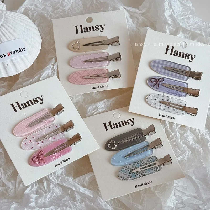 Набор из 3 корейских заколок для волос в форме сердца со стразами, нескользящие зажимы для челки, милые заколки-крабы для повседневной укладки, аксессуары для волос в форме сердца
Набор из 3 корейских заколок для волос в форме сердца со стразами, нескользящие зажимы для челки, милые заколки-крабы для повседневной укладки, аксессуары для волос в форме сердца