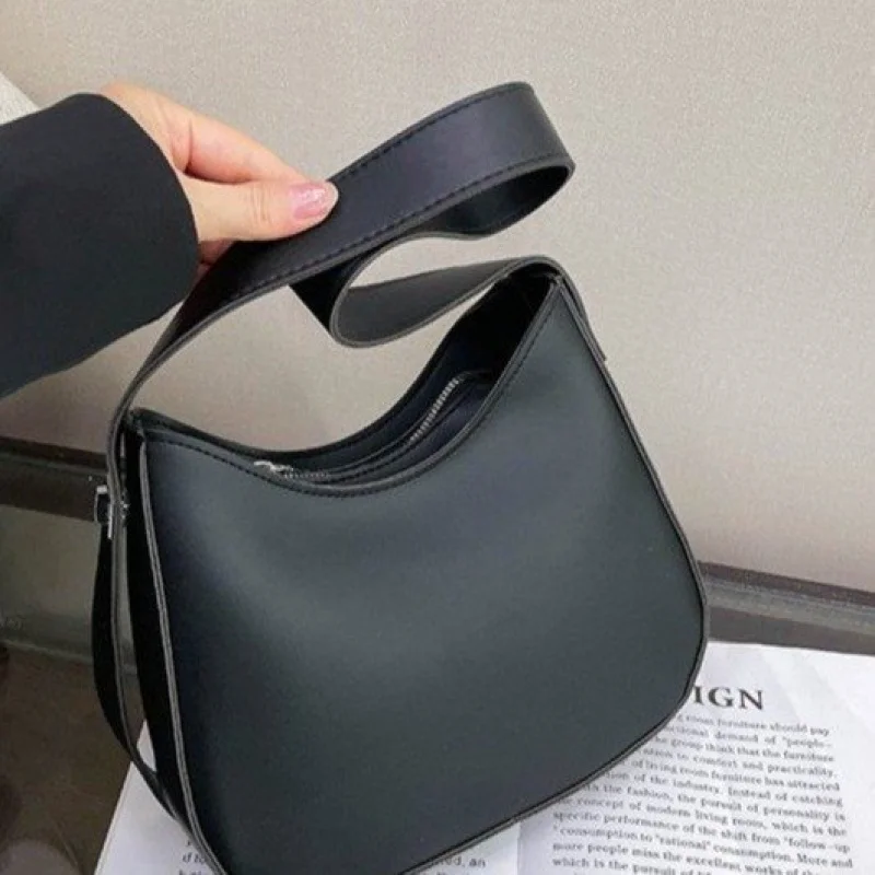 Popular Classic High-End Leather Women's Crossbody Bag Luxury Brand Fashionable Elegant Stylish Trim Vintage Bag
Popular Classic High-End Leather Women's Crossbody Bag Luxury Brand Fashionable Elegant Stylish Trim Vintage Bag