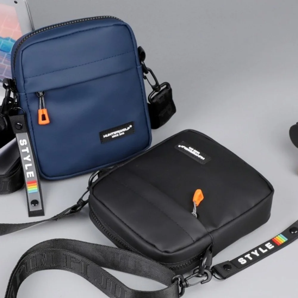 PU Leather Men's Crossbody Bag Japanese Style Smooth Shoulder Bag Adjustable Strap Multi Functional Sports Fitness Pouch Boys
PU Leather Men's Crossbody Bag Japanese Style Smooth Shoulder Bag Adjustable Strap Multi Functional Sports Fitness Pouch Boys