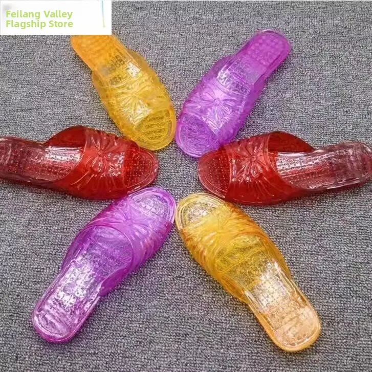 Classic Plastic Mom Slippers Fashionable Outdoor Wear Comfortable Old Style Crystal Jelly Slippers for Middle-Aged Women
Classic Plastic Mom Slippers Fashionable Outdoor Wear Comfortable Old Style Crystal Jelly Slippers for Middle-Aged Women