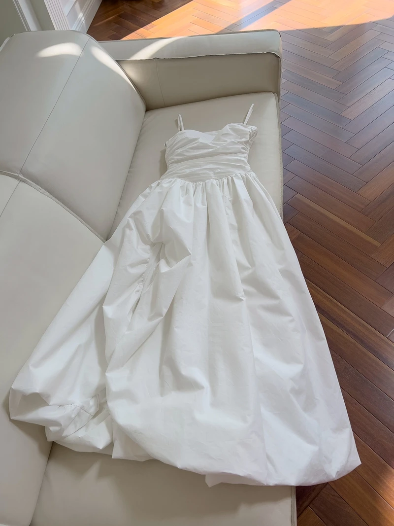 Haoran Sle Pure Desire Роскошный белый висящий ремень Топ-труба Bal Dstring Асимметричная пышная юбка Dr Длинная вечерняя ...
Haoran Sle Pure Desire Роскошный белый висящий ремень Топ-труба Bal Dstring Асимметричная пышная юбка Dr Длинная вечерняя ...