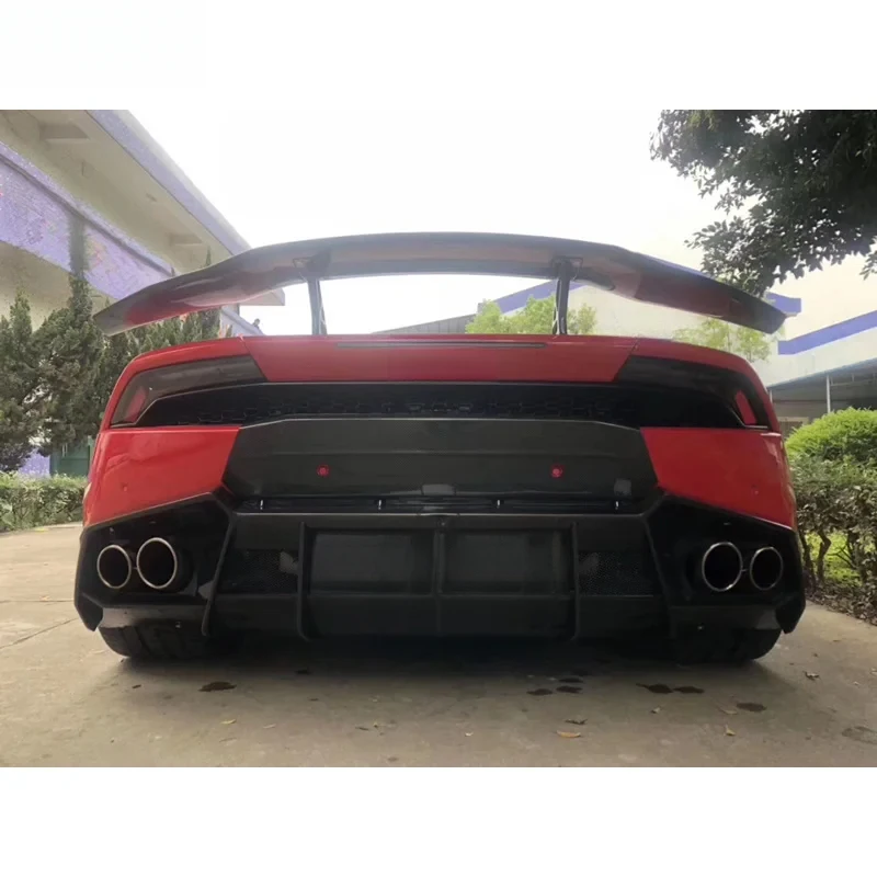 High Quality LP610 LP580 FRP Carbon Fiber Rear Bumper Diffuser Lip Huracan 2015 Body Kit
High Quality LP610 LP580 FRP Carbon Fiber Rear Bumper Diffuser Lip Huracan 2015 Body Kit