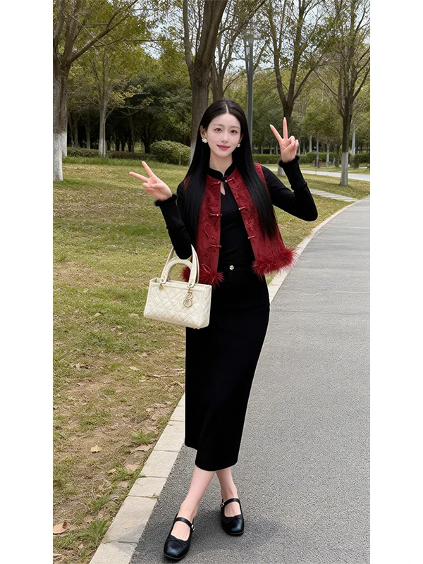 New 2026 Chinese Sle Embroidered Frayed Vest Outerwear Women High-End Vintage Slimming Personali Top round Ne Polyester
New 2026 Chinese Sle Embroidered Frayed Vest Outerwear Women High-End Vintage Slimming Personali Top round Ne Polyester