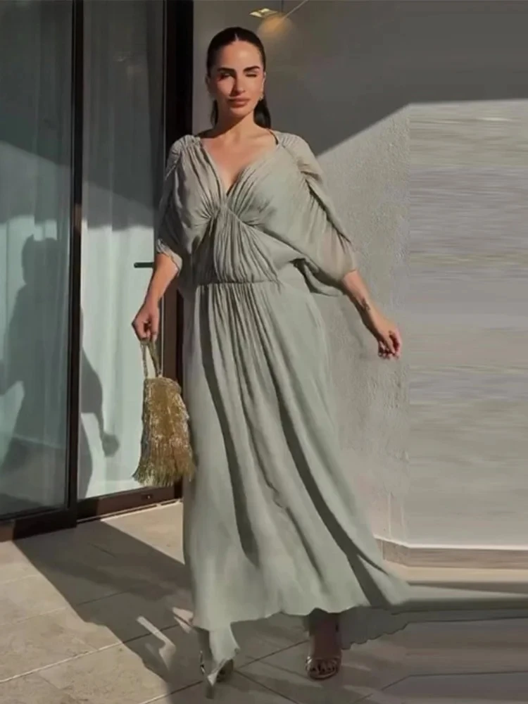 Women's Pleated Waist-Closed Dress V-Neck Solid Short Sleeve Lady Long Dresses 2025 New Summer Vacation Party Female Vestidos
Women's Pleated Waist-Closed Dress V-Neck Solid Short Sleeve Lady Long Dresses 2025 New Summer Vacation Party Female Vestidos