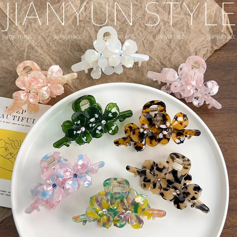 Korean Rhinestone Flower Hair Claw Acetated Claw Clips Large Flower Crab Hair Clips for Women Girls Hair Accessories
Korean Rhinestone Flower Hair Claw Acetated Claw Clips Large Flower Crab Hair Clips for Women Girls Hair Accessories