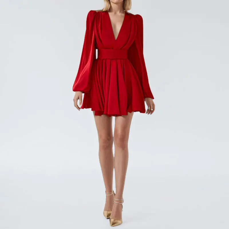 2025 Spring New Women's Clothing French Pleated High Waist Fashion Sexy V Collar Waist-Tight Dress C001
2025 Spring New Women's Clothing French Pleated High Waist Fashion Sexy V Collar Waist-Tight Dress C001
