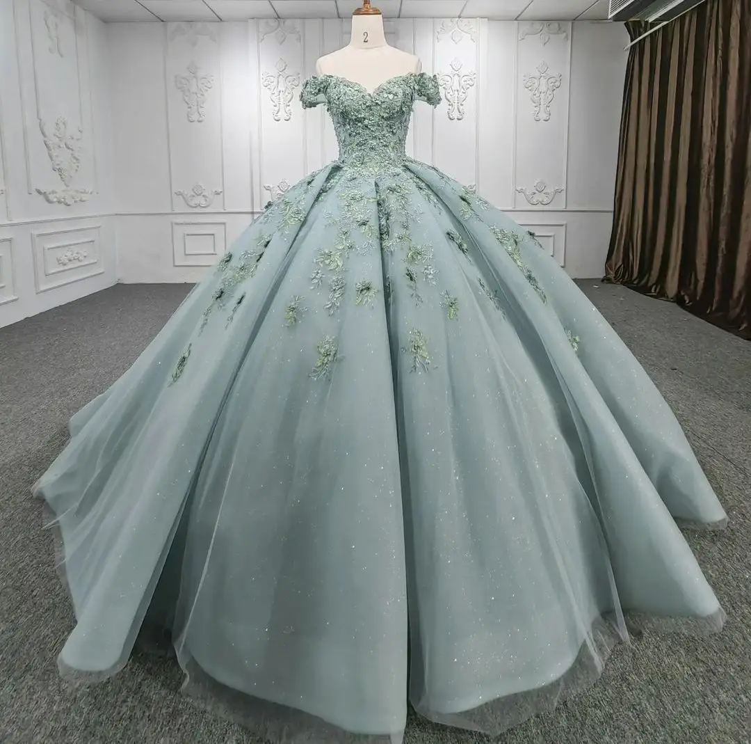 Ball Gown Prom Dress Sleeveless V Neck Bling Sequins Appliques Lace Ruffles Sweep Length Plus Size Evening Dresses Custom Made
Ball Gown Prom Dress Sleeveless V Neck Bling Sequins Appliques Lace Ruffles Sweep Length Plus Size Evening Dresses Custom Made