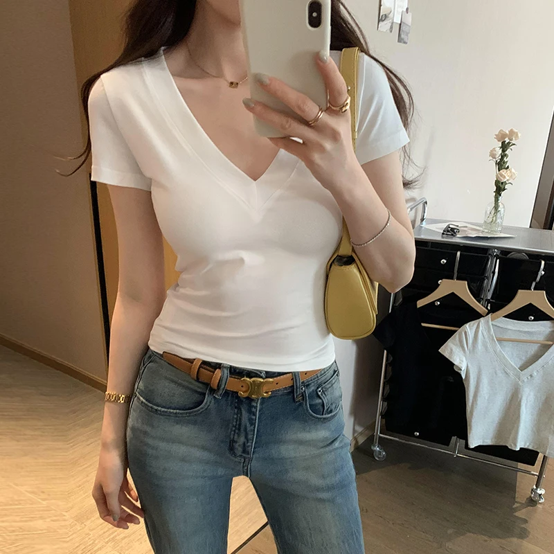 Summer V-neck White Women's Short T-shirts 2025 New Short Sleeve Bottom Korean Casual Shirts Knitwear Slim Tops Female
Summer V-neck White Women's Short T-shirts 2025 New Short Sleeve Bottom Korean Casual Shirts Knitwear Slim Tops Female
