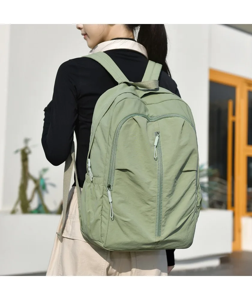 Folding travel bag Junior high school student schoolbag Men's light luxury backpack Women's commute to work Large capacity trave
Folding travel bag Junior high school student schoolbag Men's light luxury backpack Women's commute to work Large capacity trave