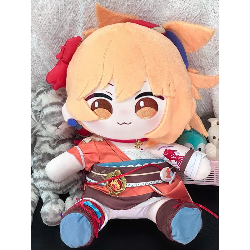 Игра Genshin Impact Yoimiya, плюшевая кукла, мягкая игрушка для сидения, плюшевые аниме, мультяшная мягкая обнимающая фигурка с одеждой, большой размер 40 см
Игра Genshin Impact Yoimiya, плюшевая кукла, мягкая игрушка для сидения, плюшевые аниме, мультяшная мягкая обнимающая фигурка с одеждой, большой размер 40 см