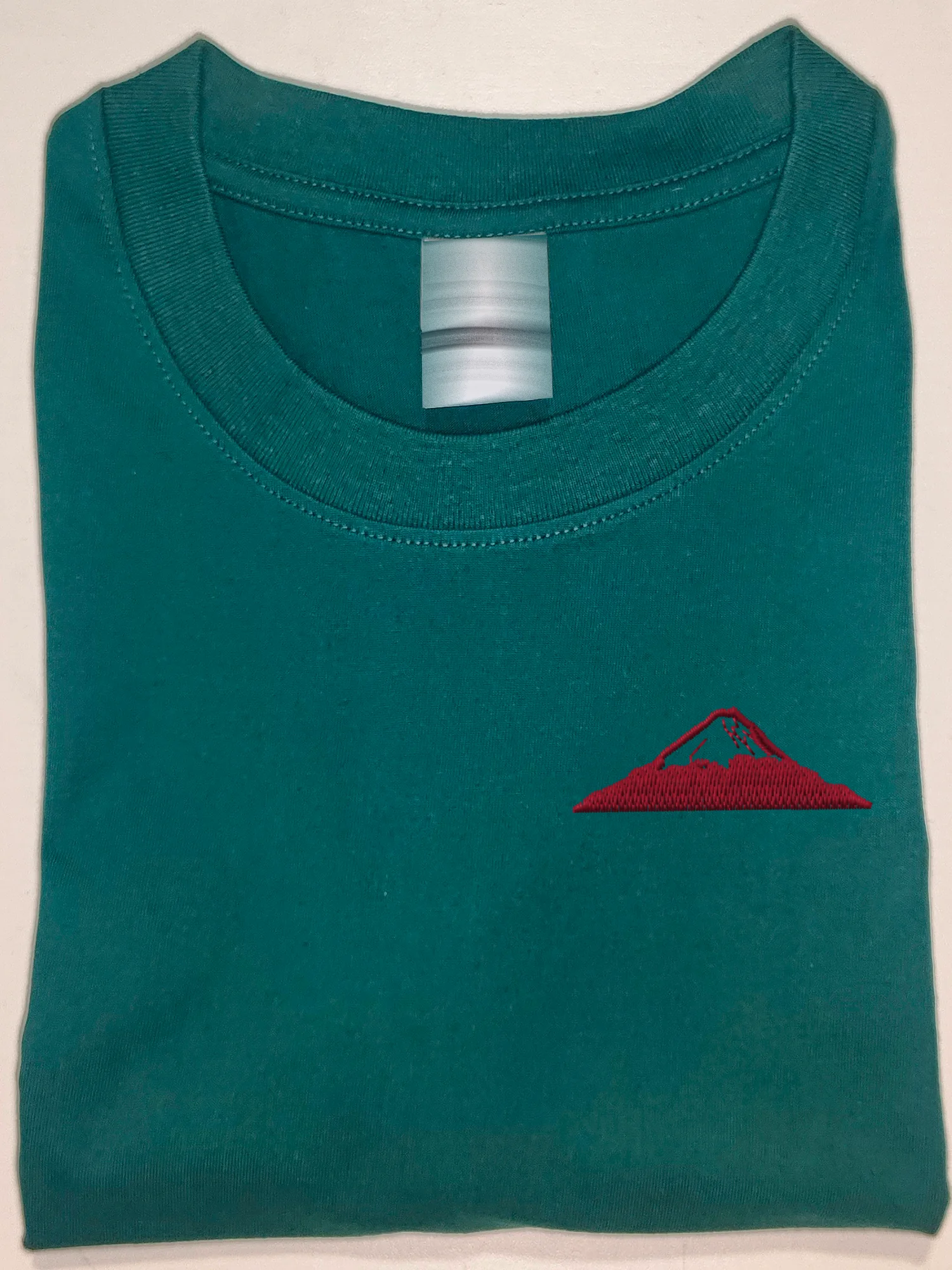 Футболки с вышивкой Fujiyama, футболки с рисунком из 100% хлопка, футболки с вышивкой, красная женская и мужская одежда, рубашка
Футболки с вышивкой Fujiyama, футболки с рисунком из 100% хлопка, футболки с вышивкой, красная женская и мужская одежда, рубашка