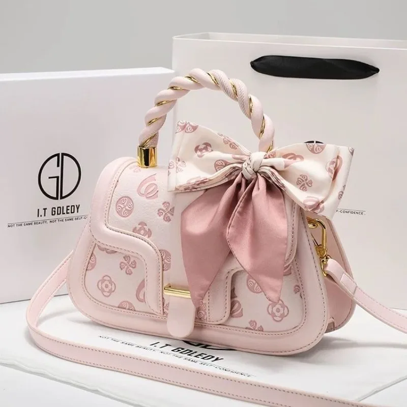 Hello Kitty Bag Light Luxury Niche Pink New Pattern Inclined Shoulder Bag Cartoon Fashion Delicate Versatile Handbag Y2k
Hello Kitty Bag Light Luxury Niche Pink New Pattern Inclined Shoulder Bag Cartoon Fashion Delicate Versatile Handbag Y2k