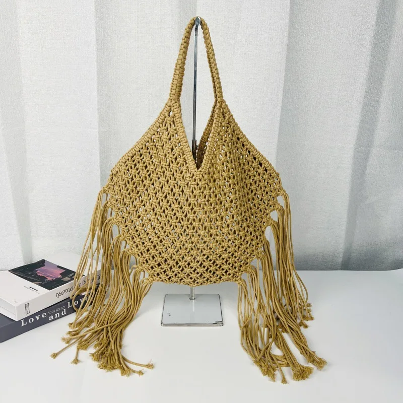 2026 New Hollow Out Tassel Straw Woven Bag Women Fashion Vintage Large Capacity Shoulder Bags Summer Casual Vacation Handbags
2026 New Hollow Out Tassel Straw Woven Bag Women Fashion Vintage Large Capacity Shoulder Bags Summer Casual Vacation Handbags