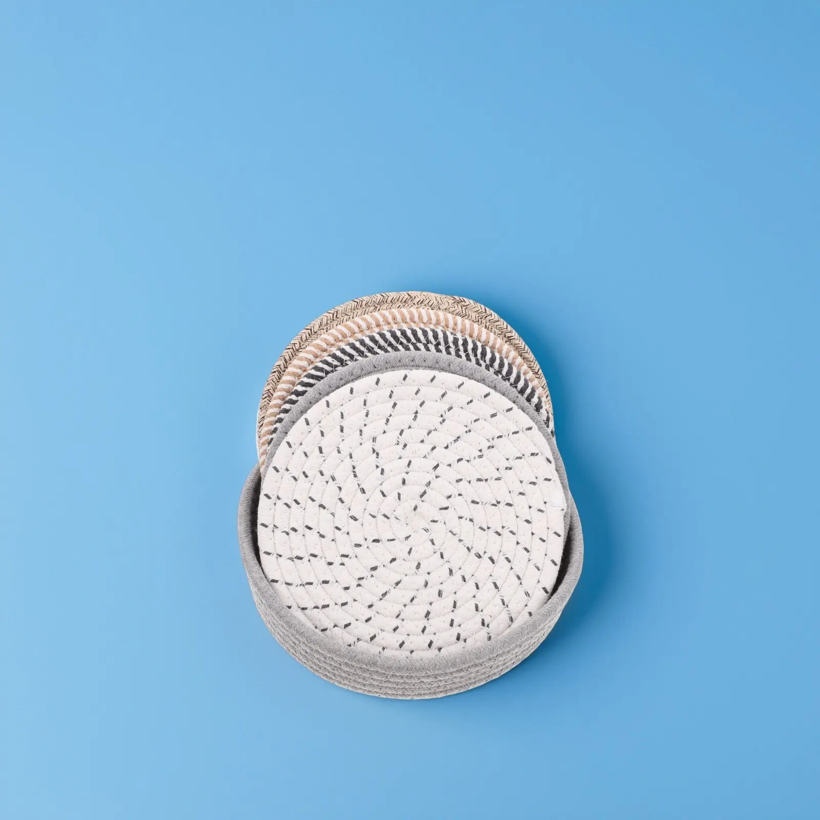 5Pcs Cotton Rope Trivets Set Heat Resistant Placemat Hot Dish Coasters Kitchen Table Pads Rustic Dining Countertop Decor
5Pcs Cotton Rope Trivets Set Heat Resistant Placemat Hot Dish Coasters Kitchen Table Pads Rustic Dining Countertop Decor