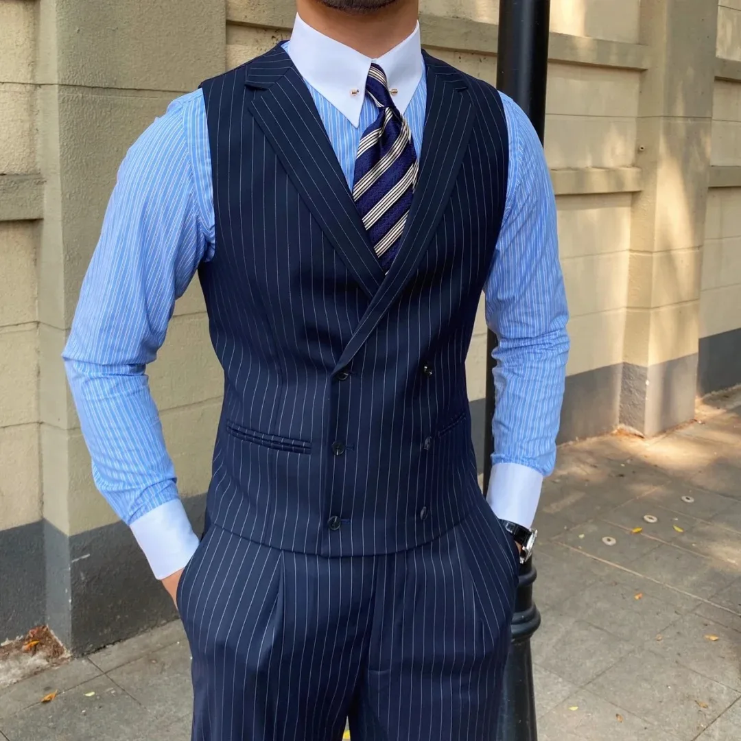 Mens 2-Piece( Vest +Pants )Pinstripe Business Vests Pants Slim Fit Double Breasted Tuxedo Suit For Wedding Banquet
Mens 2-Piece( Vest +Pants )Pinstripe Business Vests Pants Slim Fit Double Breasted Tuxedo Suit For Wedding Banquet
