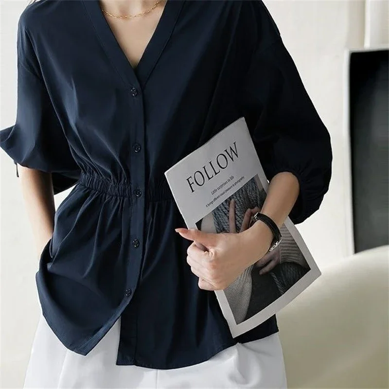 2025 Trendy Simple Solid Elegant Blouses Office Lady Casual Single Breasted Shirts V Neck 3/4 Sleeve Slim Tops Women's Clothing
2025 Trendy Simple Solid Elegant Blouses Office Lady Casual Single Breasted Shirts V Neck 3/4 Sleeve Slim Tops Women's Clothing