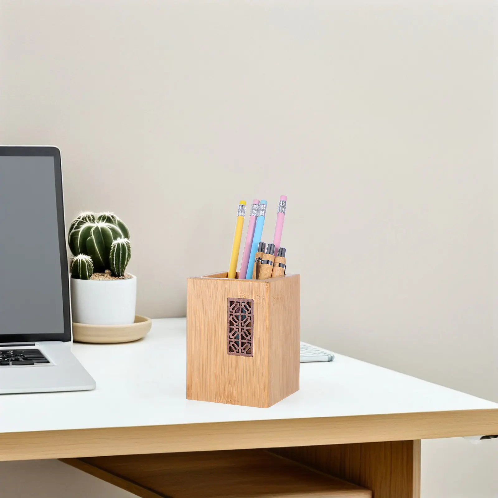 Bamboo Pen Holder Carved Pattern Multifunctional Desktop Organizer Pencil Stand Pen Cup for Office School Home Workspace
Bamboo Pen Holder Carved Pattern Multifunctional Desktop Organizer Pencil Stand Pen Cup for Office School Home Workspace