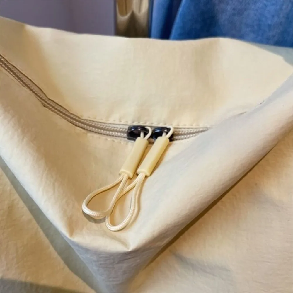 Модная большая вместительная сумка через плечо, дизайн ленивого стиля, дорожная сумка, многоцветная нейлоновая сумка для багажа, короткая поездка
Модная большая вместительная сумка через плечо, дизайн ленивого стиля, дорожная сумка, многоцветная нейлоновая сумка для багажа, короткая поездка