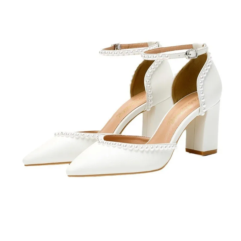 Elegant White Bridal Sandals Pointed Toe High Heels Hollow Out Pearl Embellished Wedding Shoes
Elegant White Bridal Sandals Pointed Toe High Heels Hollow Out Pearl Embellished Wedding Shoes