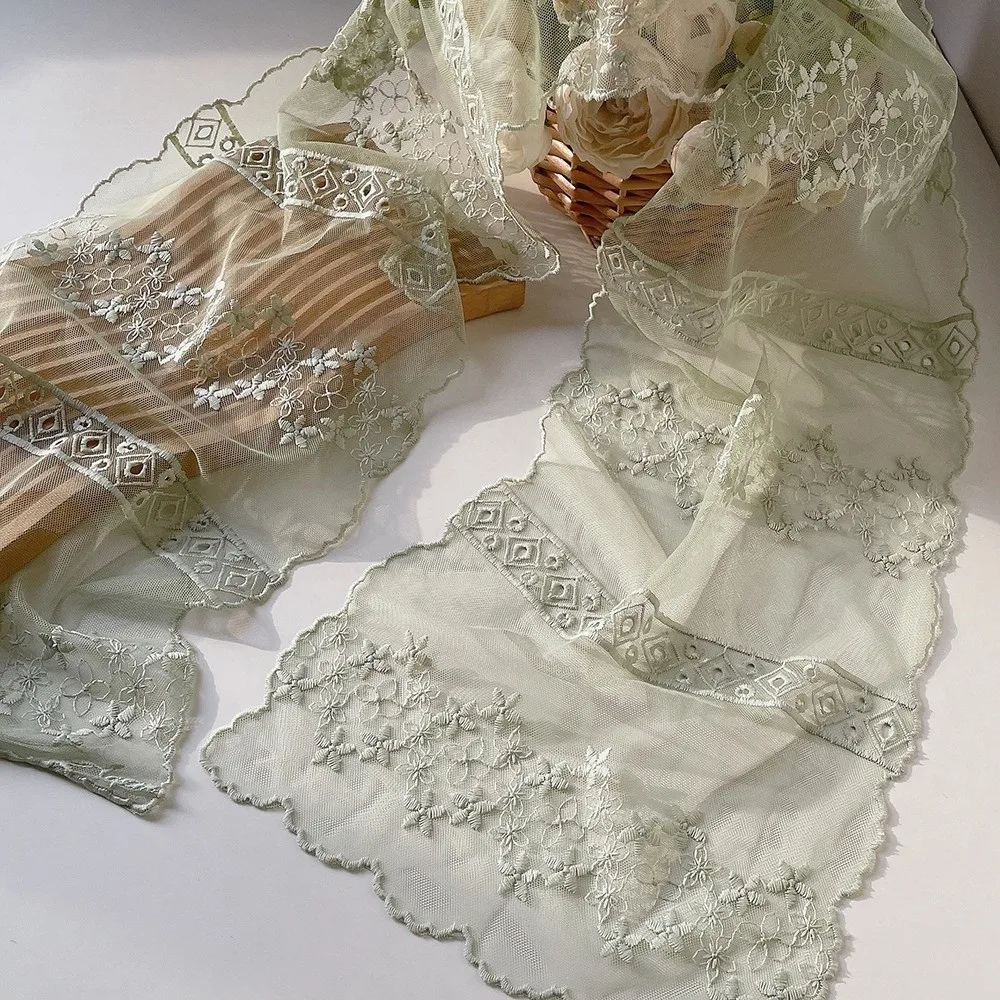 Casual Embroidered Flower Lace Scarf Lightweight Long Sunscreen Shawl Breathable Mesh Silk Scarf Summer
Casual Embroidered Flower Lace Scarf Lightweight Long Sunscreen Shawl Breathable Mesh Silk Scarf Summer