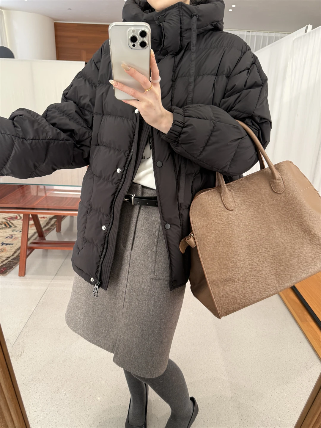 Зимняя новинка: винтажная теплая куртка с капюшоном из 90% белого гусиного пуха, утепленная, женская модная верхняя одежда
Зимняя новинка: винтажная теплая куртка с капюшоном из 90% белого гусиного пуха, утепленная, женская модная верхняя одежда