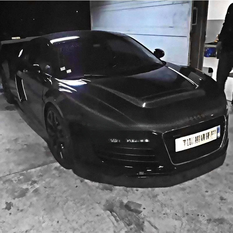 Wet Carbon Fiber Engine Hood Fit R8 Mod Part
Wet Carbon Fiber Engine Hood Fit R8 Mod Part