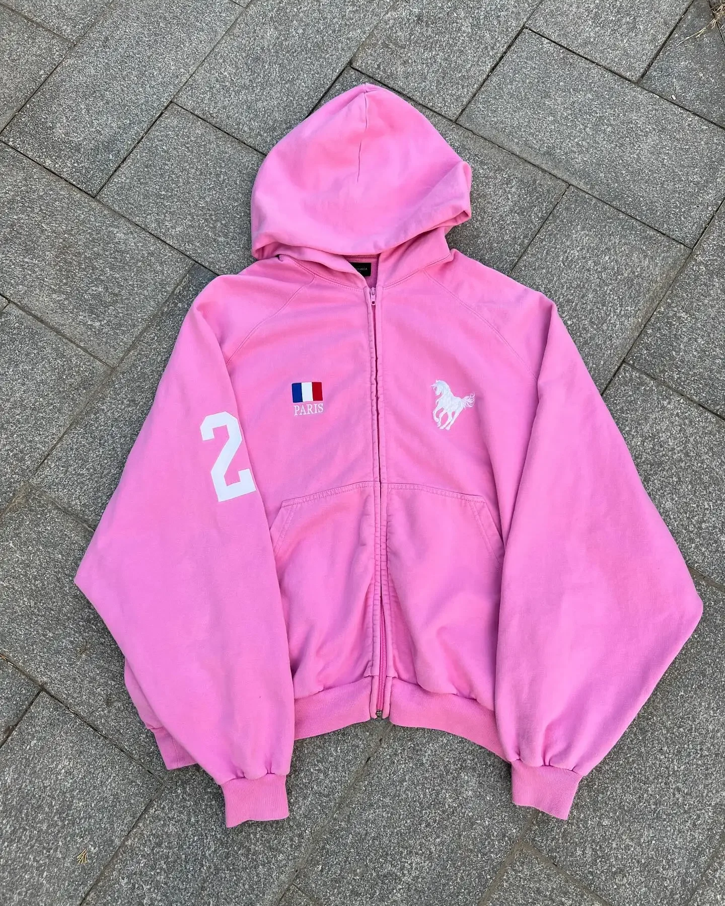 2025 Autumn/Winter Graphic Printed T-shirt Hat Plush Cardigan Sweater Loose Hooded Trendy Abrigos Y2k coats and jackets women
2025 Autumn/Winter Graphic Printed T-shirt Hat Plush Cardigan Sweater Loose Hooded Trendy Abrigos Y2k coats and jackets women