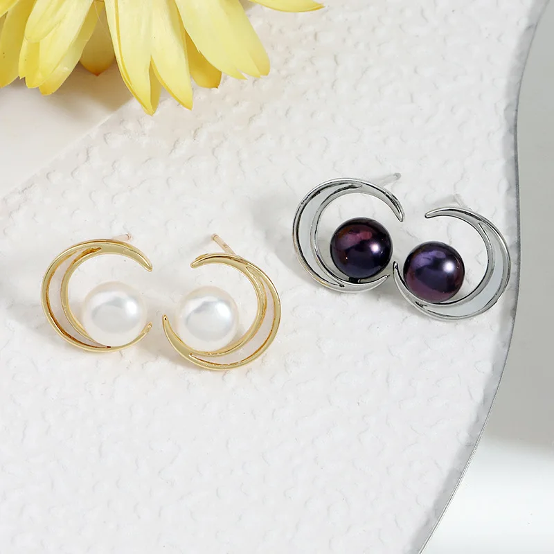 6-7mm Bread Round Freshwater Pearl Stud Earrings Crescent Moon 925 Sterling Silver Pearl Earrings for Women
6-7mm Bread Round Freshwater Pearl Stud Earrings Crescent Moon 925 Sterling Silver Pearl Earrings for Women