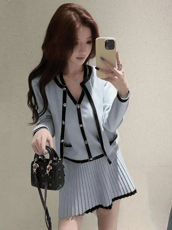 Fashionable Knitted Open Cardigan Vest Skirt Set Three Pieces High-End Sensation Spring New Style Color Collision Women'...
Fashionable Knitted Open Cardigan Vest Skirt Set Three Pieces High-End Sensation Spring New Style Color Collision Women'...
