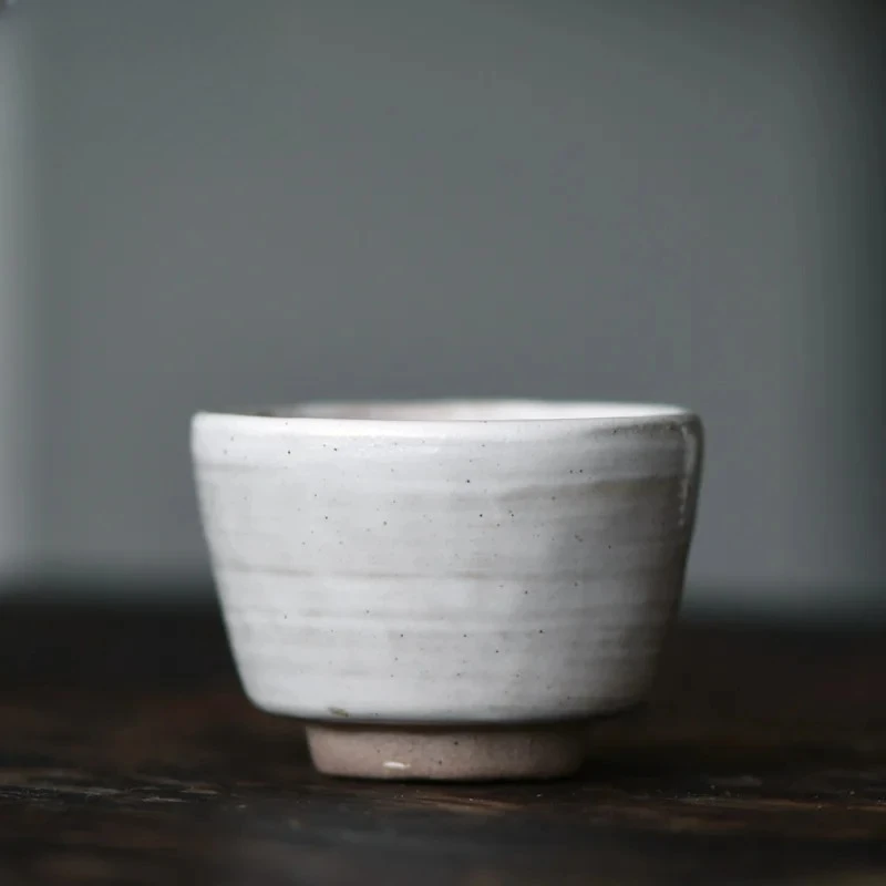 2/3pc Set Handmade Powder Yin White Teacup Japanese Coarse Pottery Cup Zen Horse-hoof Cup Small Master Cup Kung Fu Teaware 80ml
2/3pc Set Handmade Powder Yin White Teacup Japanese Coarse Pottery Cup Zen Horse-hoof Cup Small Master Cup Kung Fu Teaware 80ml