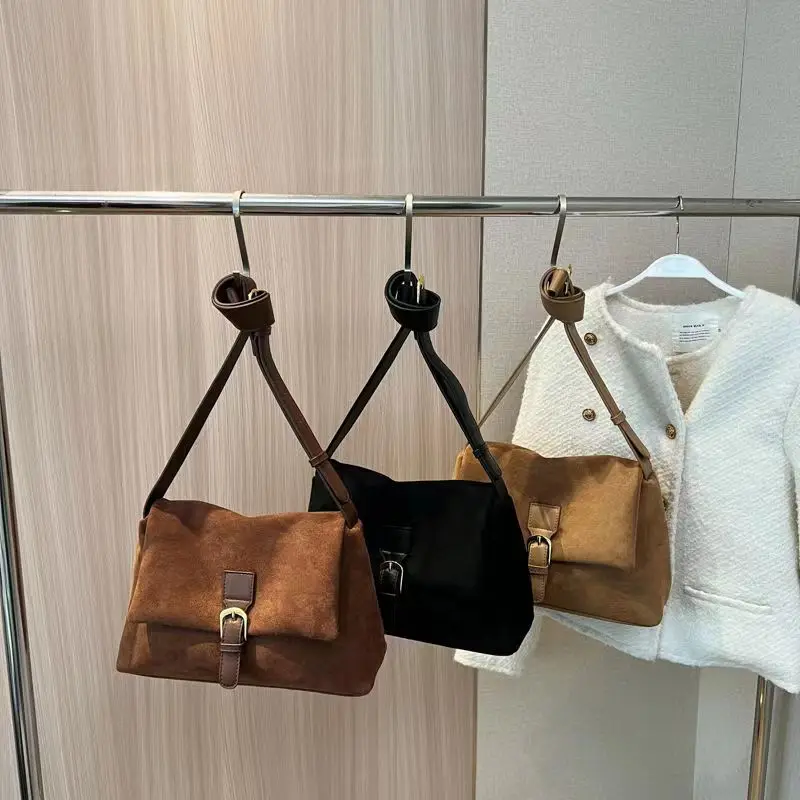 Vintage Suede underarm shoulder bag Fashion Faux Suede Shoulder Bags For Women Crossbody Bags Designer Handbags and Purses
Vintage Suede underarm shoulder bag Fashion Faux Suede Shoulder Bags For Women Crossbody Bags Designer Handbags and Purses