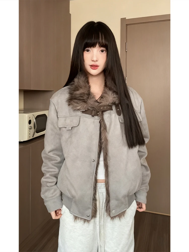 American Sle Suede Collar Patchwork Fce Lined Motorcycle Jaet Thiened Stand Collar Men's Cotton Coat Winter Outerwear
American Sle Suede Collar Patchwork Fce Lined Motorcycle Jaet Thiened Stand Collar Men's Cotton Coat Winter Outerwear