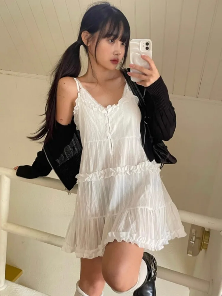 Vintage Sweet Patchwork White Vest Dresses Summer New Fungus Camisole Dress for Women Y2k Sleeveless Loose Vestidos Mujer
Vintage Sweet Patchwork White Vest Dresses Summer New Fungus Camisole Dress for Women Y2k Sleeveless Loose Vestidos Mujer