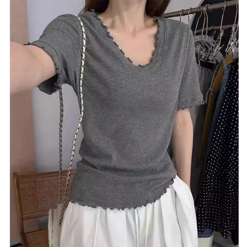 V Neck Short Sleeve T Shirt With Ruffled Hem Casual Summer Women's Top Slim Fit Solid Color Daily Wear Office Outfit
V Neck Short Sleeve T Shirt With Ruffled Hem Casual Summer Women's Top Slim Fit Solid Color Daily Wear Office Outfit