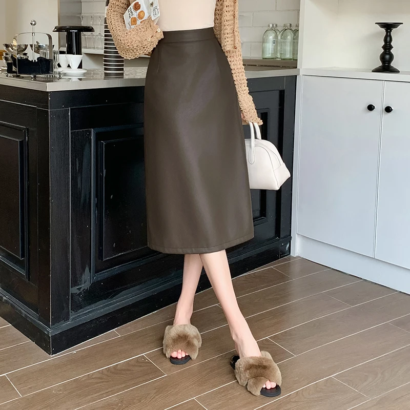 New Autumn Winter Mid-length Leather Skirts Women Fashion High Waist Wrap Hip Skirt Office Lady Casual PU Straight Skirts
New Autumn Winter Mid-length Leather Skirts Women Fashion High Waist Wrap Hip Skirt Office Lady Casual PU Straight Skirts