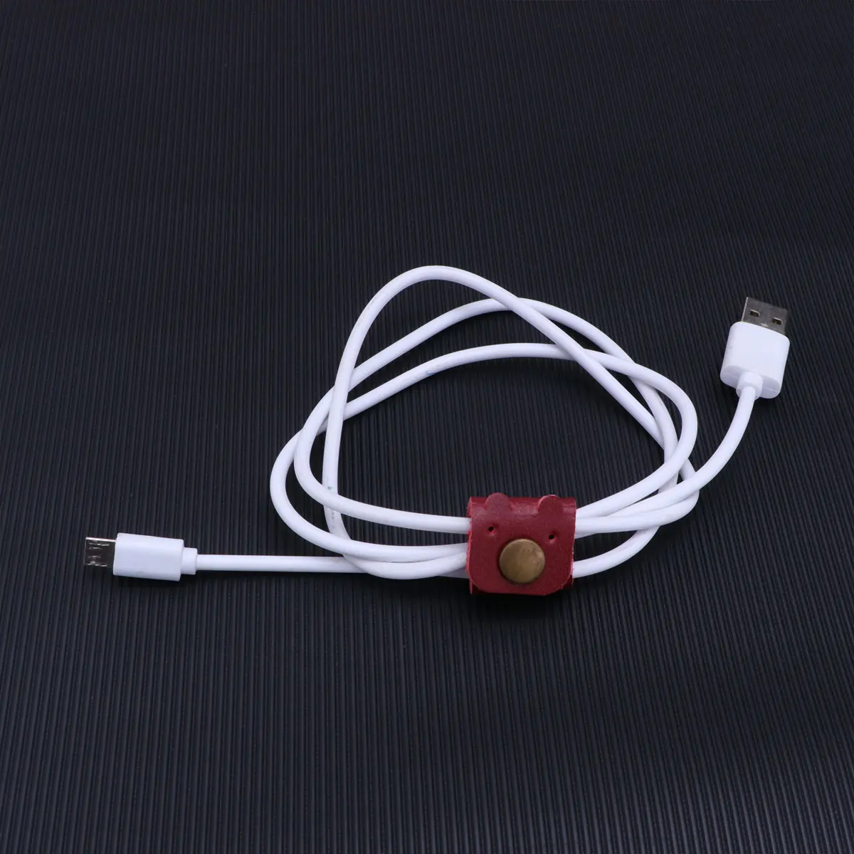 Cord Keeper Round Wine Red Cable Winder Organizer Cable Storage Organizer Earphone Wire Holder Lightweight 
Cord Keeper Round Wine Red Cable Winder Organizer Cable Storage Organizer Earphone Wire Holder Lightweight