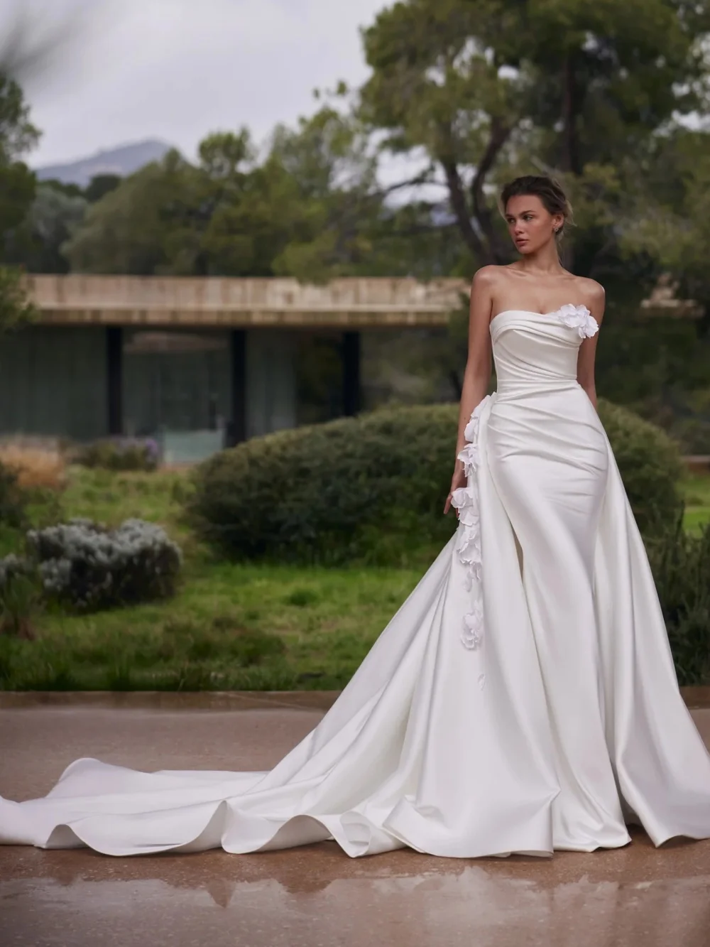 Elegant 3D Flower Wedding Dresses Sexy Appliqué Bridal Gowns Graceful Tulle Floor-Length Wedding Gowns Vestidos De Novia
Elegant 3D Flower Wedding Dresses Sexy Appliqué Bridal Gowns Graceful Tulle Floor-Length Wedding Gowns Vestidos De Novia