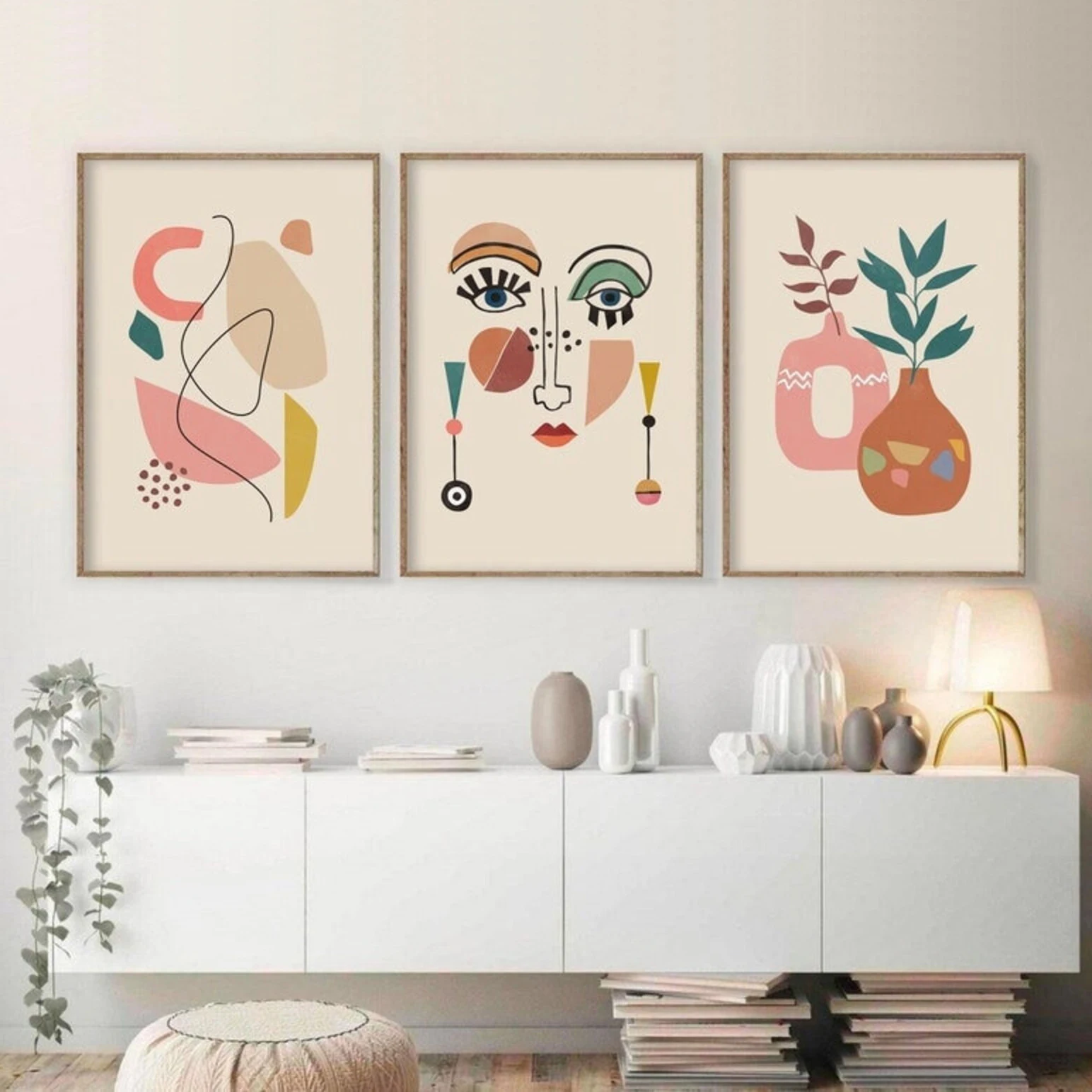 A set of three Bohemian-style decorative prints abstract face designs posters medieval-style wall art canvas prints home décor
A set of three Bohemian-style decorative prints abstract face designs posters medieval-style wall art canvas prints home décor