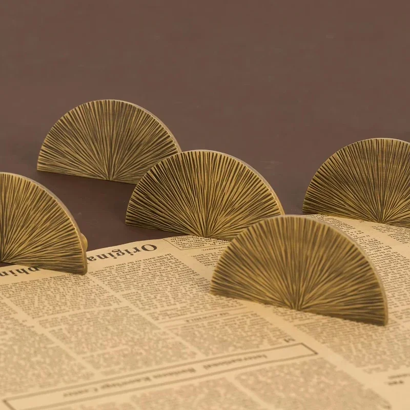 Handmade Hammer Cabinet Door Handle Modern Bronze Brass Half Moon Knobs Desk Drawer Pulls Furniture Hardware Kitchen Accessories
Handmade Hammer Cabinet Door Handle Modern Bronze Brass Half Moon Knobs Desk Drawer Pulls Furniture Hardware Kitchen Accessories