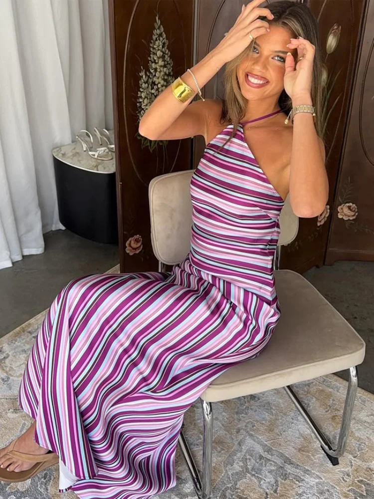 Vintage Striped Halter Maxi Dress Women's Casual High Waist Sleeveless Backless Slim Long Dresses 2026 Lady Date Vacation Robes
Vintage Striped Halter Maxi Dress Women's Casual High Waist Sleeveless Backless Slim Long Dresses 2026 Lady Date Vacation Robes