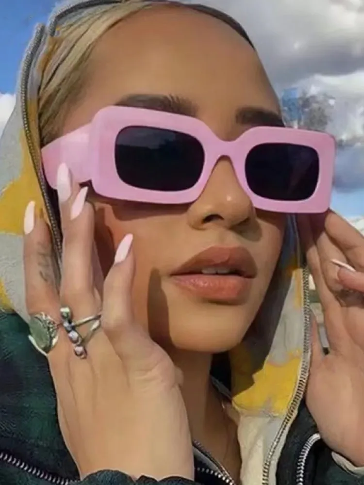 New Women's Sunglasses Fashion Designer Vintage Rectangle Frame Purple Pink Square Sun Glasses Girls Colorful Eyewear UV400
New Women's Sunglasses Fashion Designer Vintage Rectangle Frame Purple Pink Square Sun Glasses Girls Colorful Eyewear UV400