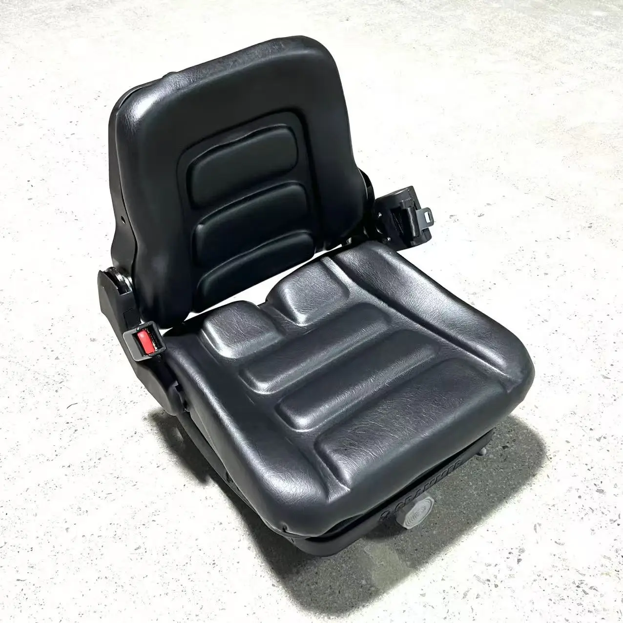 Linde 3514331062 Genuine Driver Seat Compatible with E14 E16 E18 E20 R14 R16 R20 Forklifts Seat for Forklift Operators
Linde 3514331062 Genuine Driver Seat Compatible with E14 E16 E18 E20 R14 R16 R20 Forklifts Seat for Forklift Operators