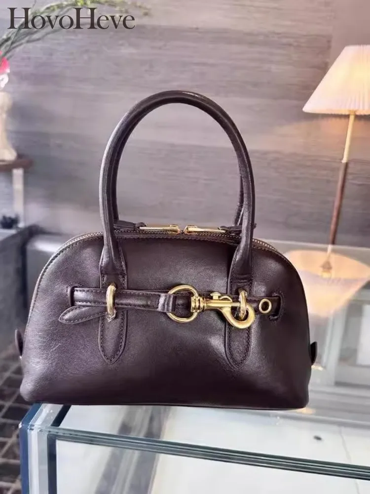 Designer 2025 New Genuine Leather Cowhide Handbag Pillow Bag Fashion Strap Crossbody Bag Totes Women Small Sling Shoulder Bag
Designer 2025 New Genuine Leather Cowhide Handbag Pillow Bag Fashion Strap Crossbody Bag Totes Women Small Sling Shoulder Bag